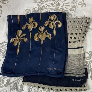 Ellen Tracy Blooming
Irises Floral Chiffon‎ Silk
Scarf & vintage Echo silk scarf
